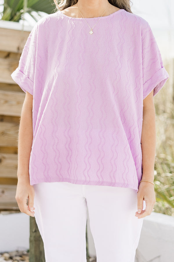 Chic Soul plus size clothing, lilac short sleeve top with cuffs at the end of the sleeves 
