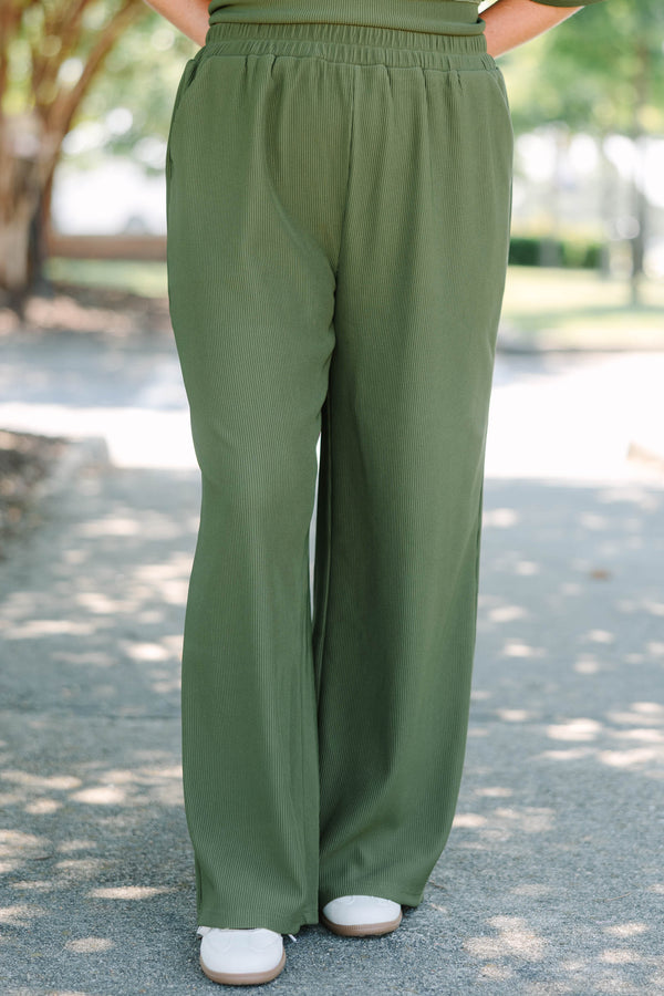 Plus Size olive green ribbed knit set featuring a short sleeve crewneck top and wide-leg pants.