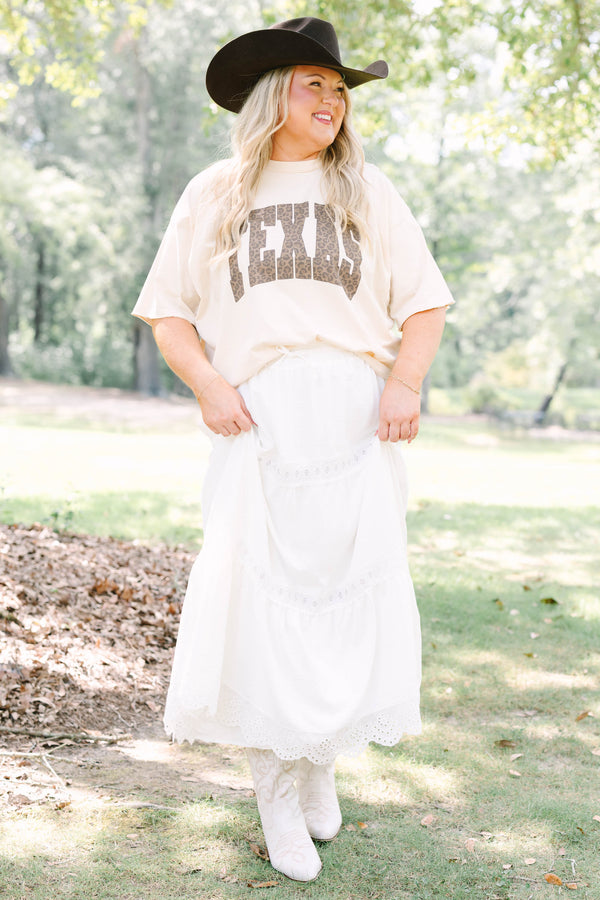 Plus Size sand vintage wash tee with leopard print Texas graphic and white tiered lace skirt.