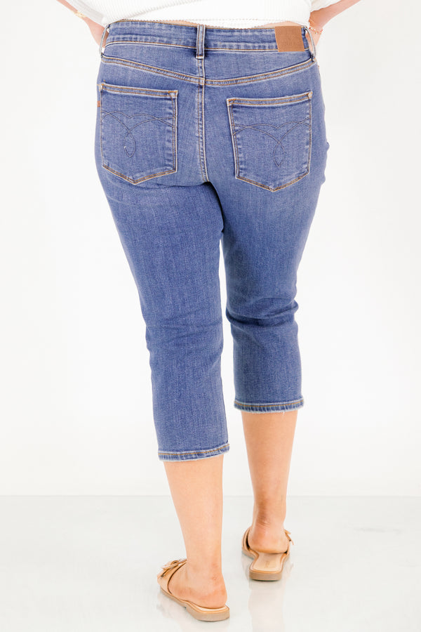 Chic Soul plus size clothing, dark wash skinny capri blue jeans 