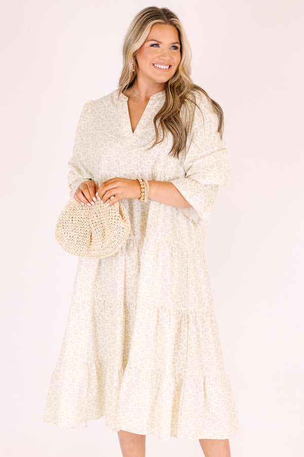 Chic Soul plus size clothing, light ivory and beige leopard print 3/4 puff sleeve tiered midi dress with cinched sleeves and v neck cut out 