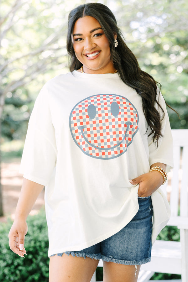 Chic Soul plus size clothing, white short sleeve oversized boyfriend tee with red, white, and blue checkered print smiley face graphic in the middle