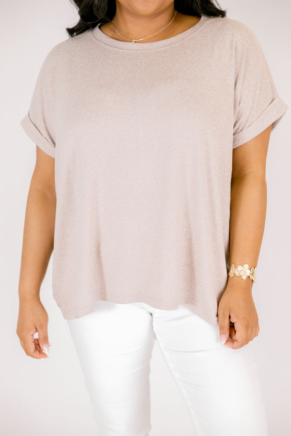 Plus Size ash mocha short sleeve tee in soft mélange hacci fabric with a crew neckline.