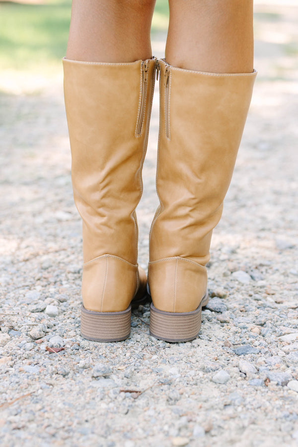 Plus Size camel-colored knee-high boots with a side zipper, low block heel, and round toe.