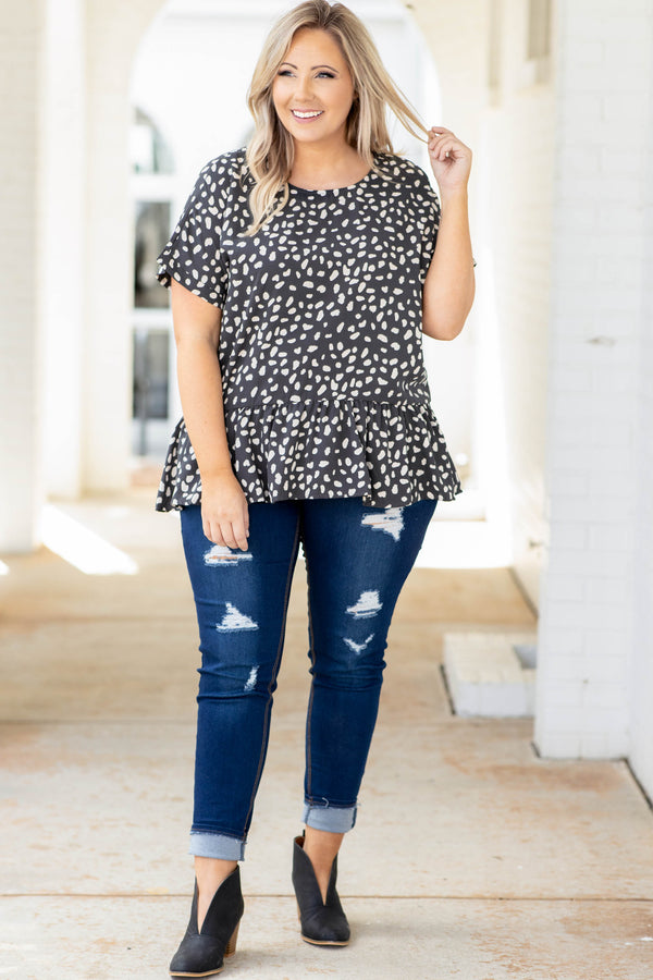 top, babydoll top, casual, gray, leopard, short sleeve, ruffle, titanium, cream, spots