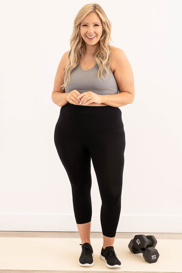 Chic Soul plus size clothing, solid black capri leggings