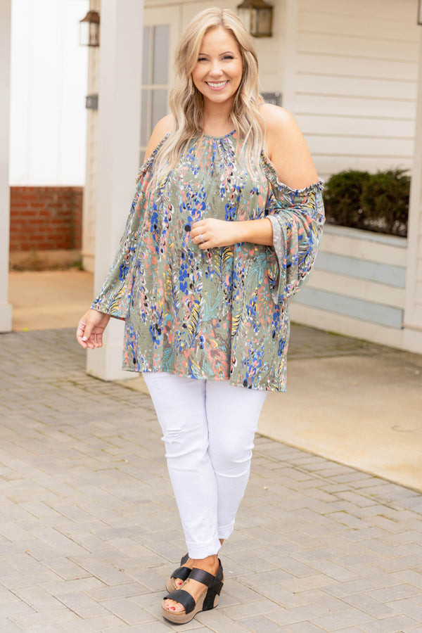 Chic Soul plus size clothing, halter style key hole floral long bell sleeve top